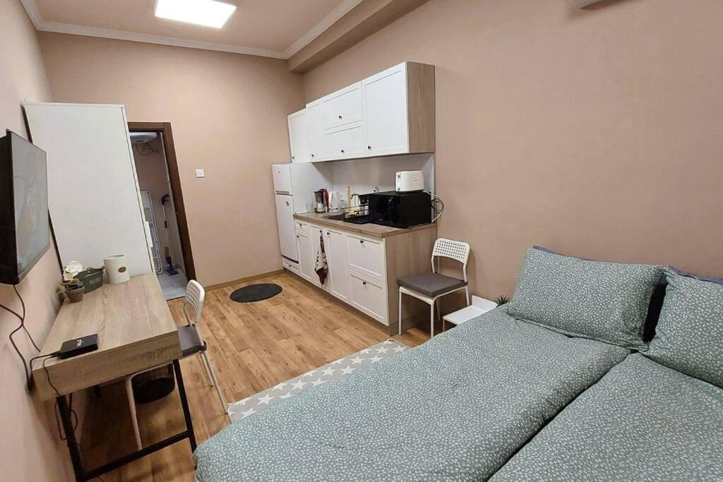 Уютен Апартамент В Център Бургас Exterior foto